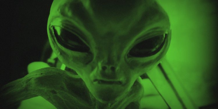 36 Alien Races Live In The Milky Way, & Humans Are Composed of 22 Different Alien Races, Says Famous Astronaut